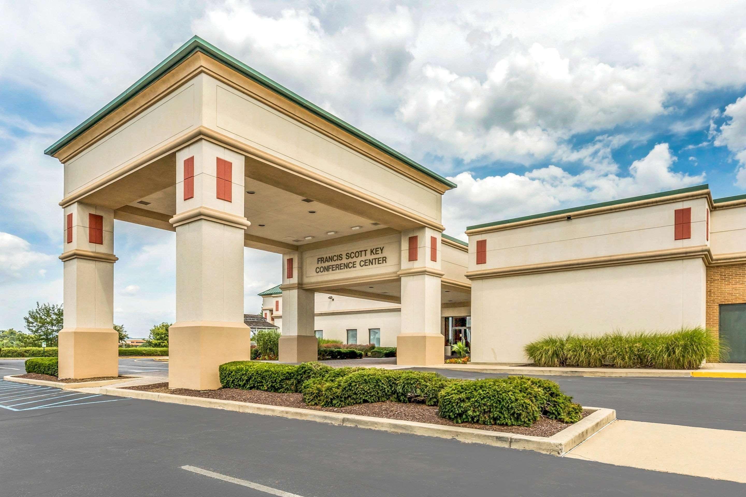 Clarion Inn Frederick Event Center Exterior photo