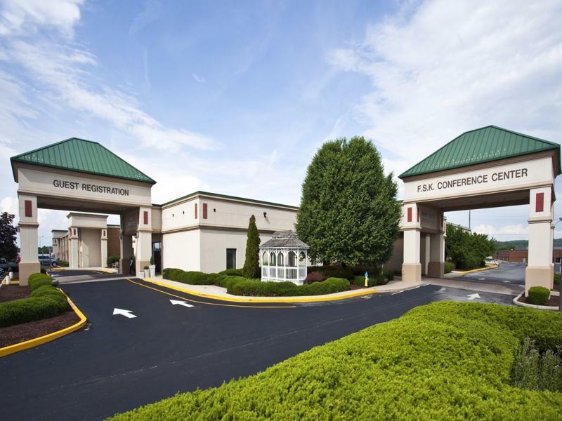 Clarion Inn Frederick Event Center Exterior photo